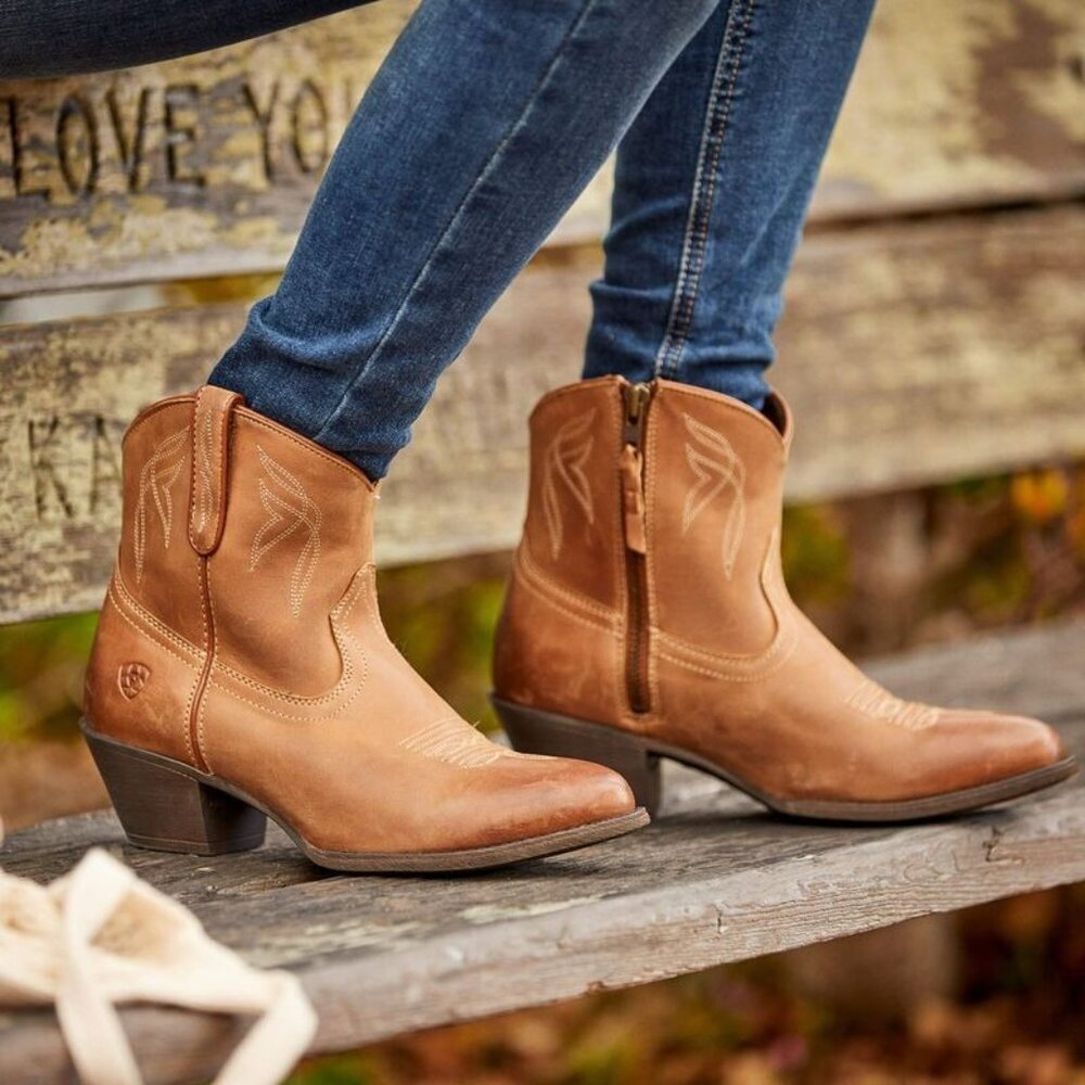 Ariat Womens Darlin Booties Size 6.5 Tan Leather Almond New West Heel Western - Picture 2 of 15
